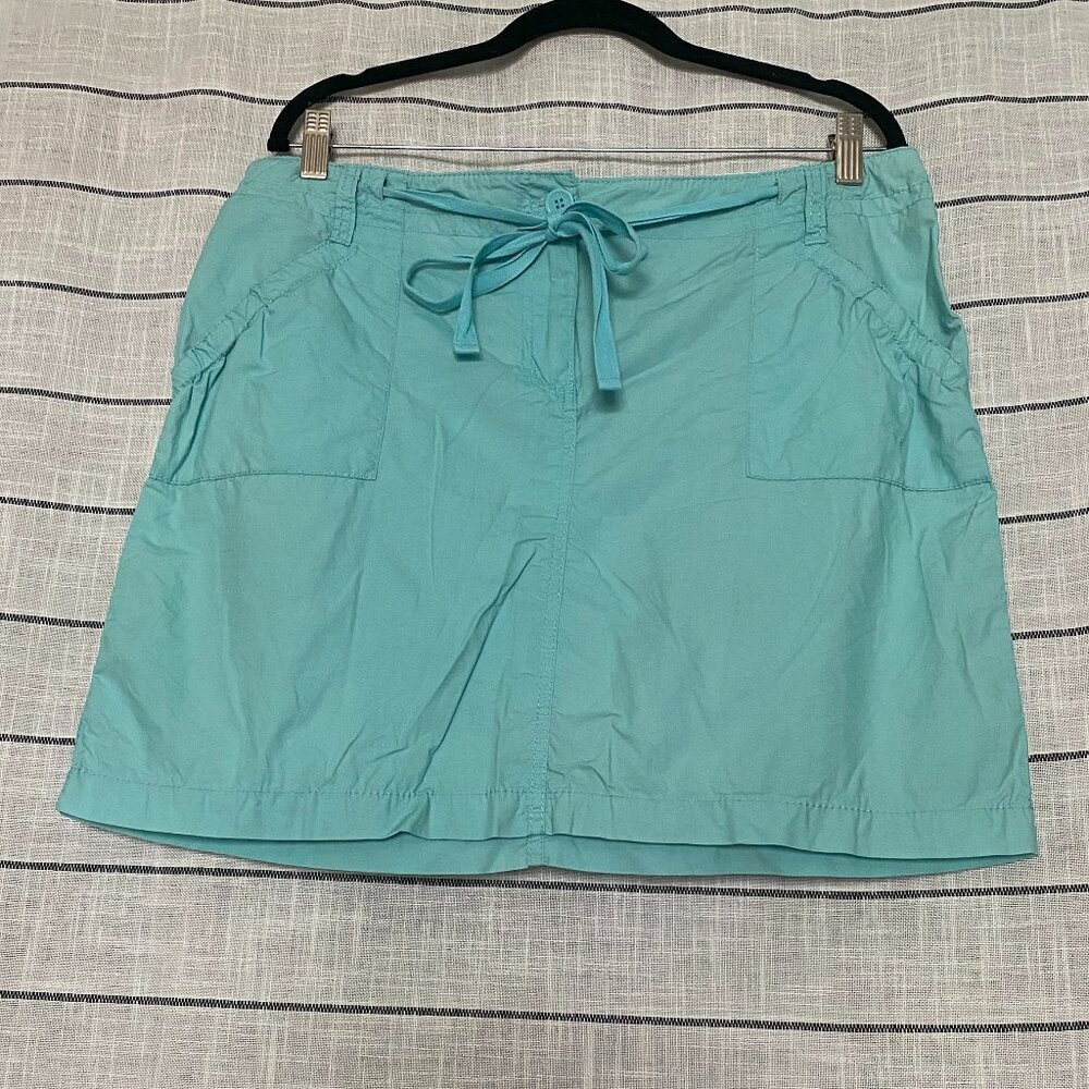 Vintage Y2K New York & Company Turquoise Mini-Skirt with Pockets